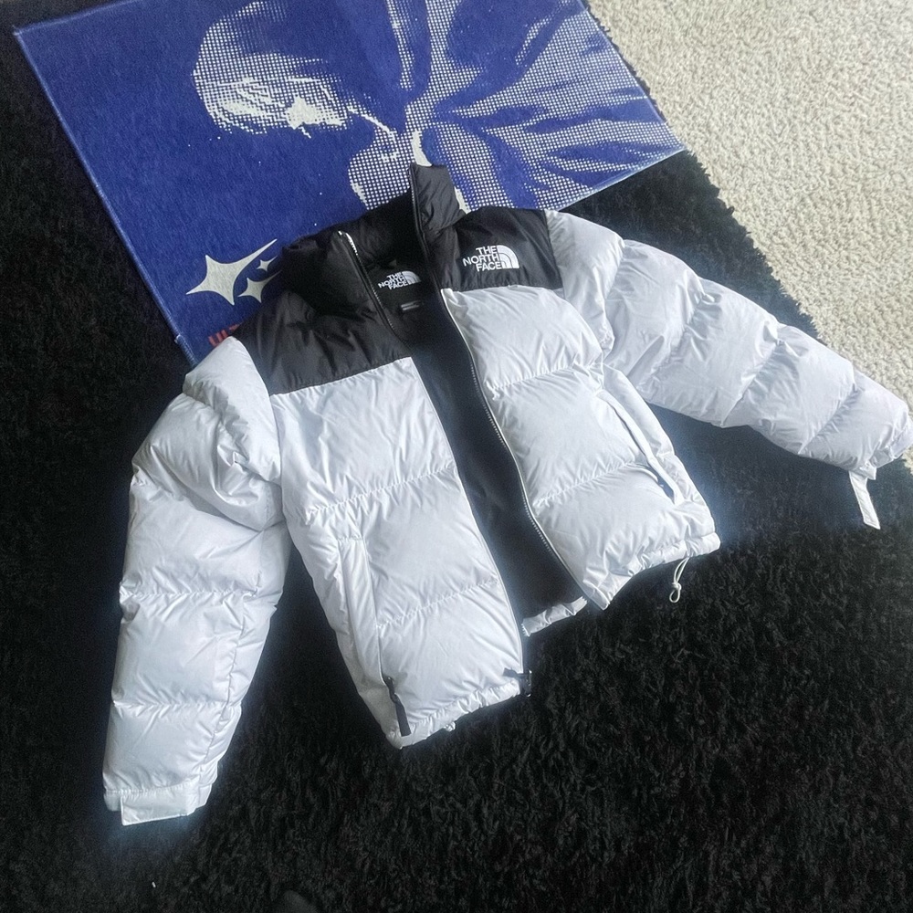 North Face ‘90s puffer jacket